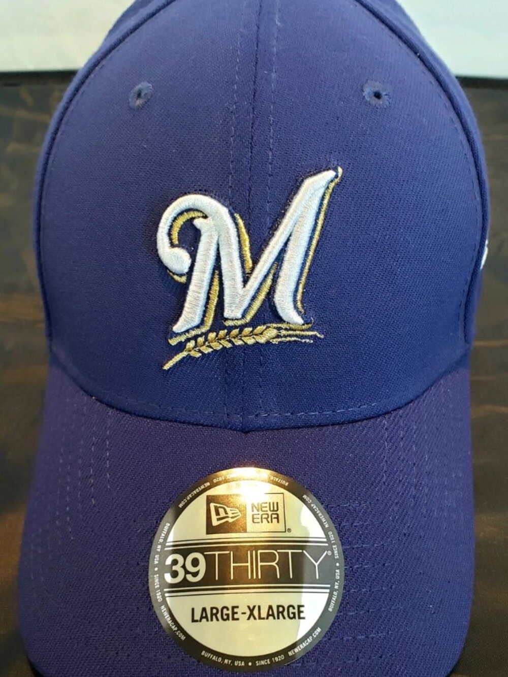 Milwaukee Brewers Flex Hat Size Large New Era 39THIRTY Team Classic MLB.